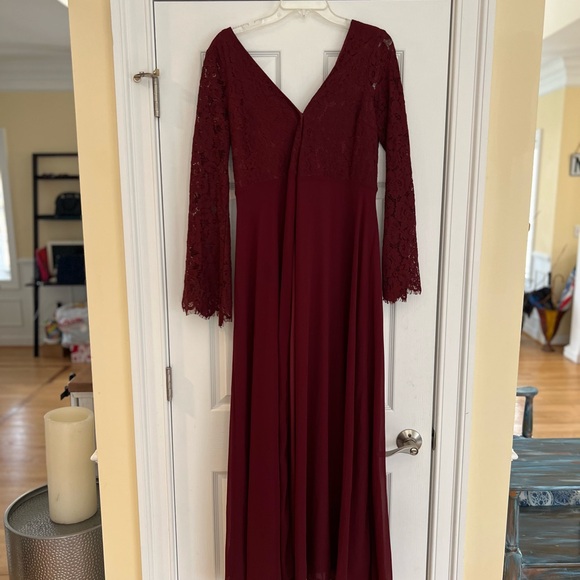 Lulus Dresses & Skirts - Ladies Size Medium "Lulu's" Deep Red Lace Long Sleeve Dress GUC ❤️